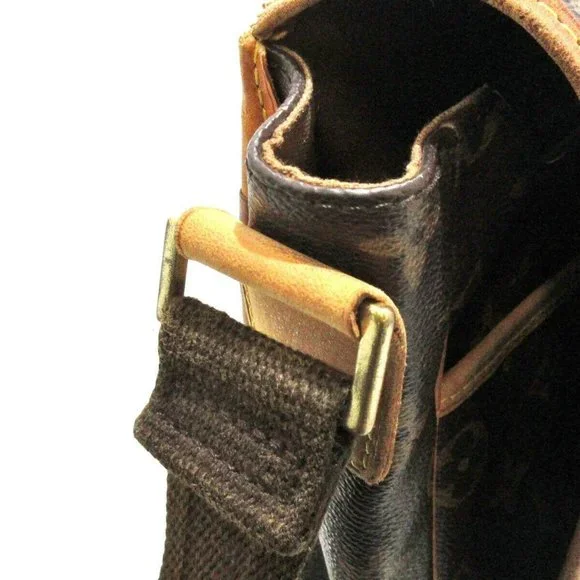 Auth Louis Vuitton Bosphore GM Crossbody #25361L43B - Picture 10 of 11